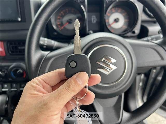 Suzuki JIMNY 2025-01 7617262-23