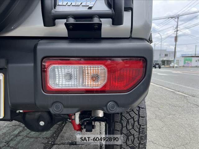 Suzuki JIMNY 2025-01 7617262-8