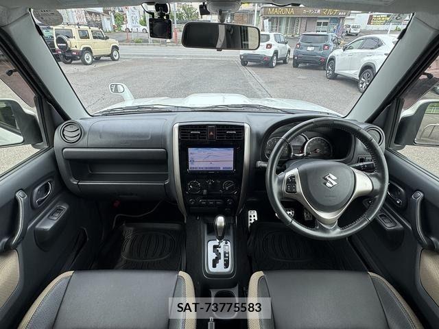 Suzuki JIMNY 2016-03 7617302-1
