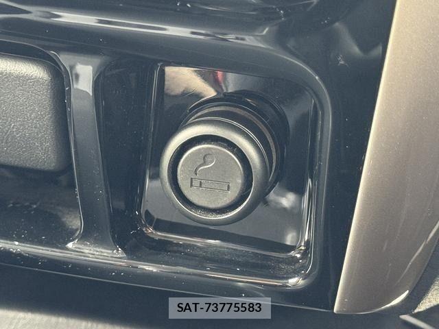Suzuki JIMNY 2016-03 7617302-25