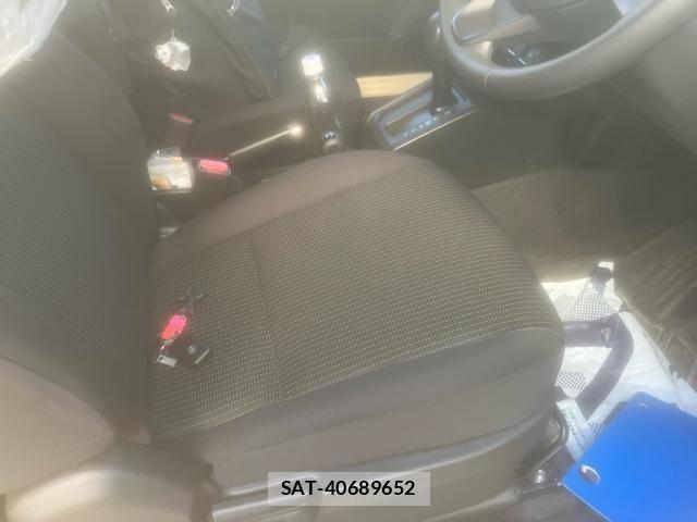 Suzuki JIMNY 2025-04 7617276-12