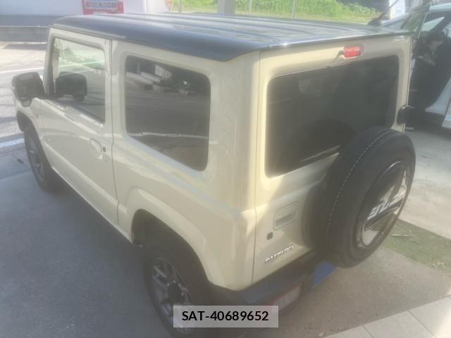 Suzuki JIMNY 2025-04 7617276-4