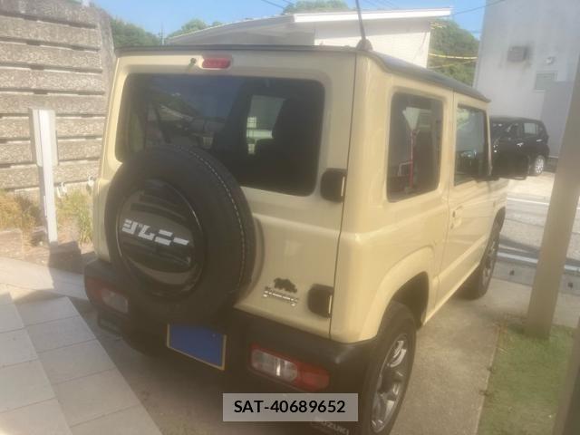 Suzuki JIMNY 2025-04 7617276-5