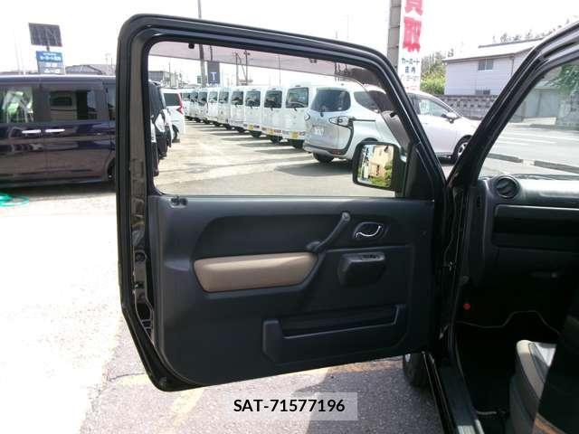 Suzuki JIMNY 2015-06 7724540-16