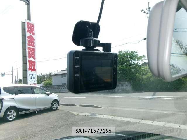 Suzuki JIMNY 2015-06 7724540-23