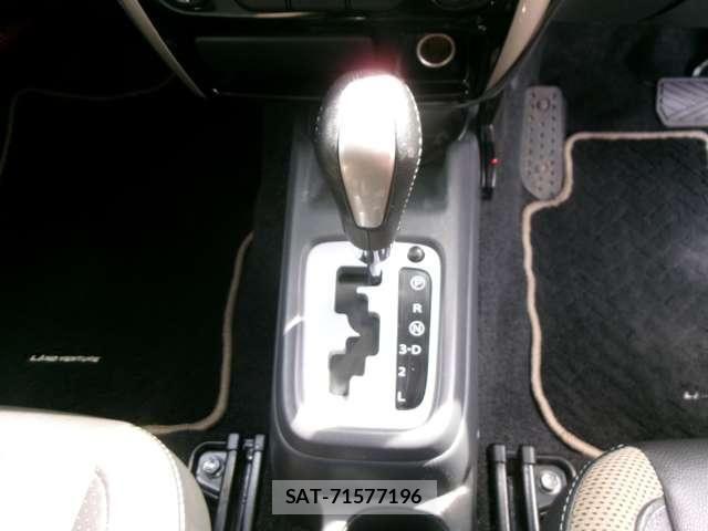 Suzuki JIMNY 2015-06 7724540-8