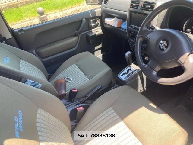 Suzuki JIMNY 2006-02 7724548-9