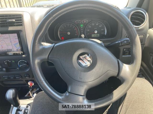 Suzuki JIMNY 2006-02 7724548-11