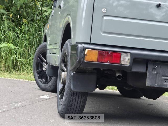 Suzuki JIMNY 1996-01 7724550-10