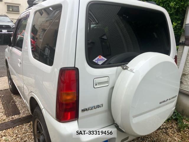 Suzuki JIMNY 2009-05 7724558-9