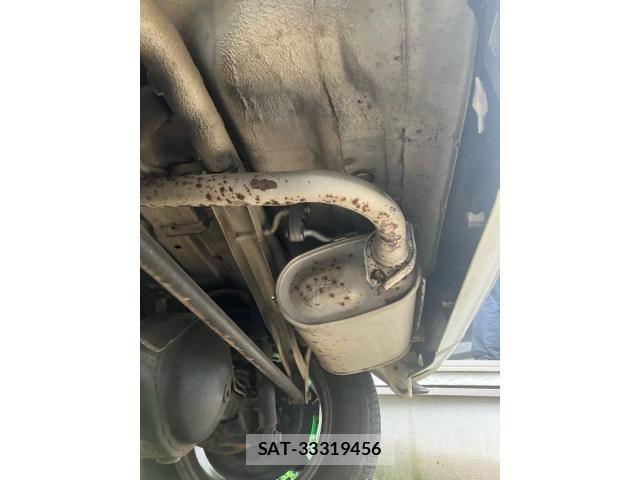 Suzuki JIMNY 2009-05 7724558-13