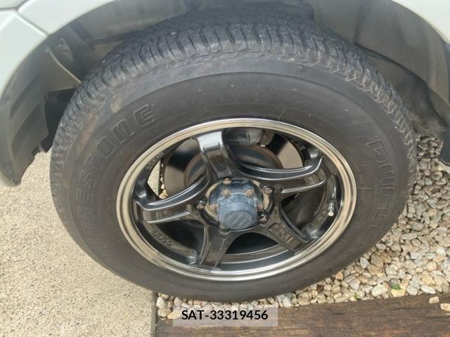 Suzuki JIMNY 2009-05 7724558-15