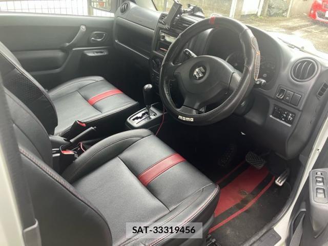 Suzuki JIMNY 2009-05 7724558-16
