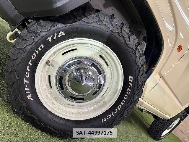Suzuki JIMNY 2018-07 7724497-11
