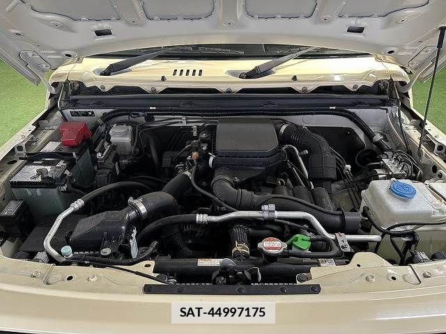 Suzuki JIMNY 2018-07 7724497-12