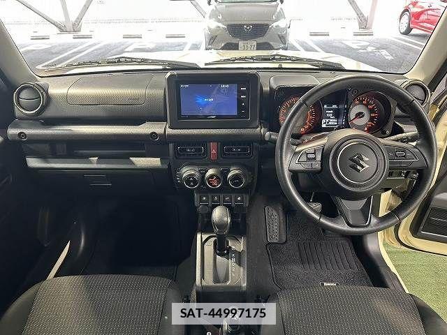 Suzuki JIMNY 2018-07 7724497-2