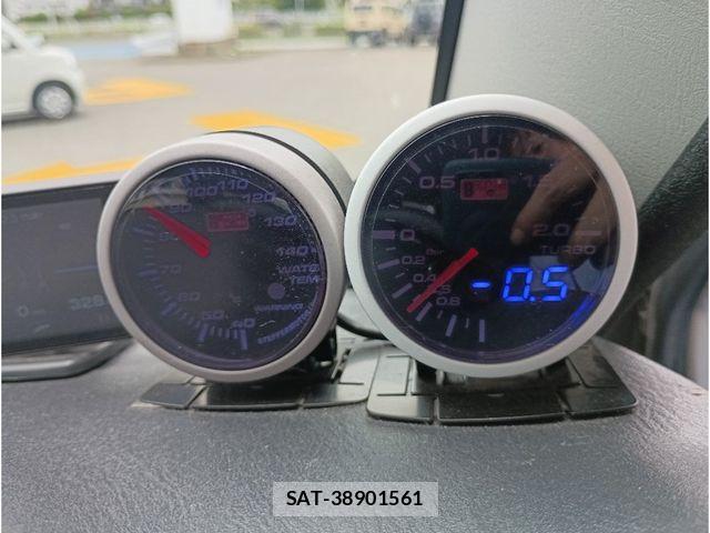 Suzuki JIMNY 2016-12 7724535-11