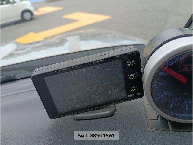 Suzuki JIMNY 2016-12 7724535-12