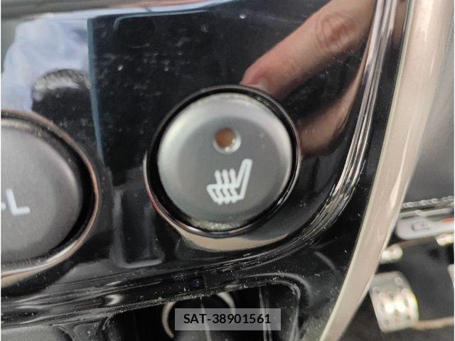 Suzuki JIMNY 2016-12 7724535-18