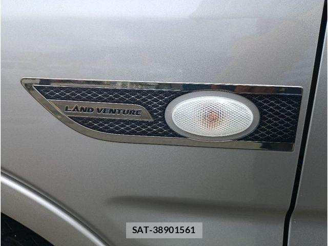 Suzuki JIMNY 2016-12 7724535-24