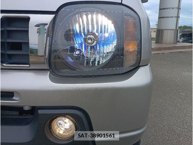 Suzuki JIMNY 2016-12 7724535-25