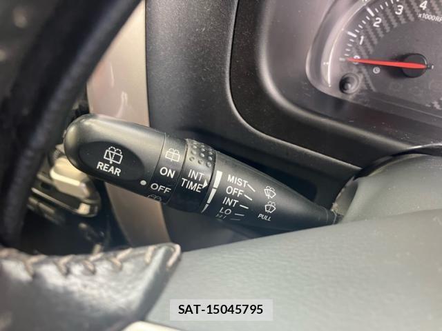 Suzuki JIMNY 2017-03 7785876-22