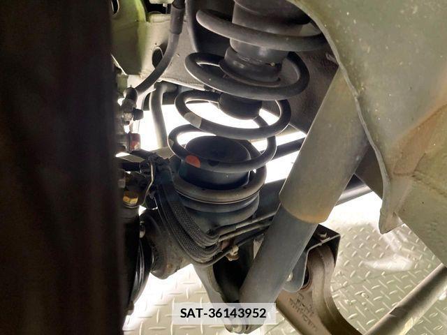 Suzuki JIMNY 2016-02 7785885-18