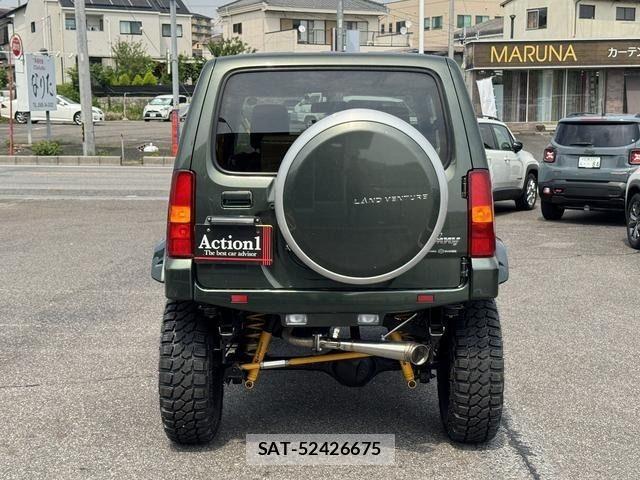 Suzuki JIMNY 2015-01 7785889-4