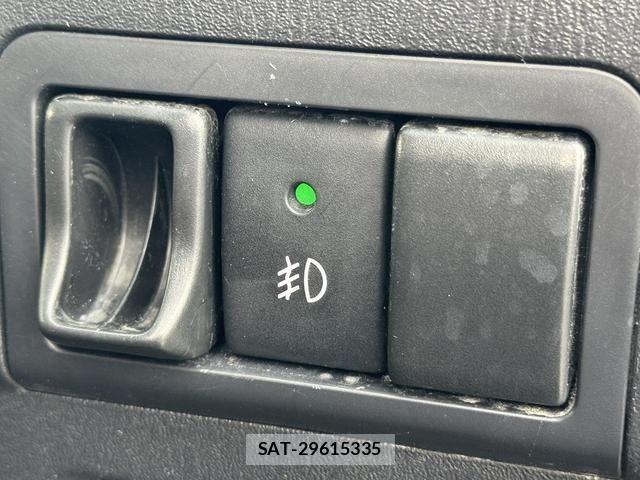 Suzuki JIMNY 2016-02 7785887-26