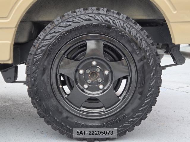 Suzuki JIMNY 1994-01 7877040-16