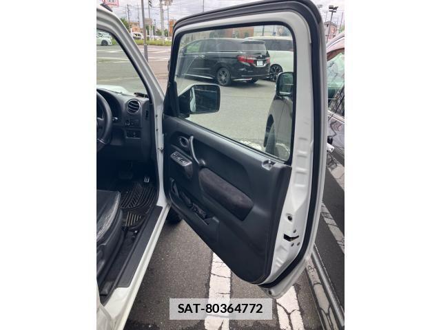 Suzuki JIMNY 2005-09 7877048-12