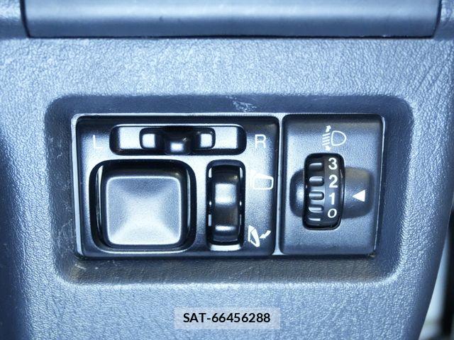 Suzuki JIMNY 2018-02 7877037-12
