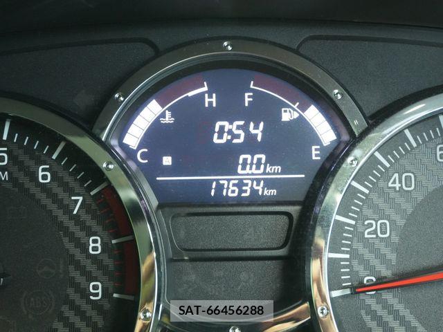 Suzuki JIMNY 2018-02 7877037-16