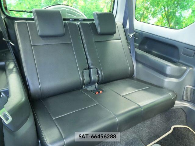 Suzuki JIMNY 2018-02 7877037-23