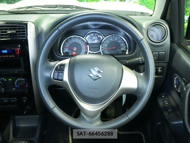 Suzuki JIMNY 2018-02 7877037-7