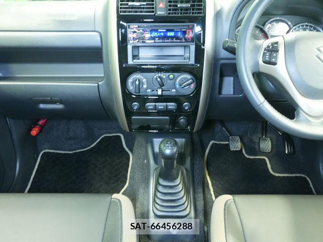 Suzuki JIMNY 2018-02 7877037-8