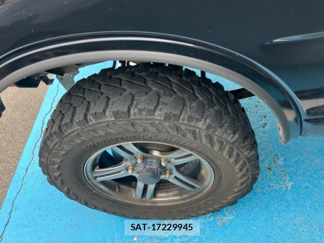 Suzuki JIMNY 2014-02 7877043-9