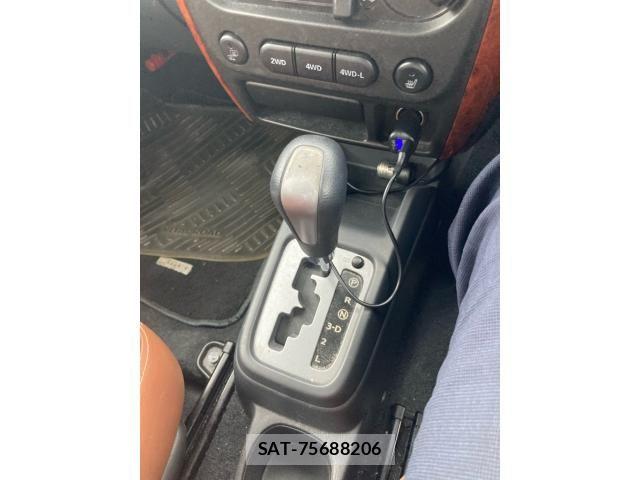 Suzuki JIMNY 2006-10 7877046-15