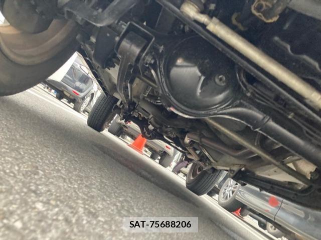Suzuki JIMNY 2006-10 7877046-4