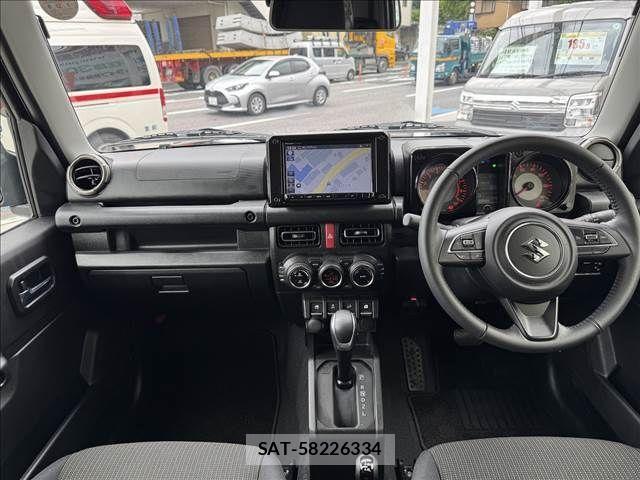 Suzuki JIMNY 2024-12 7877031-4