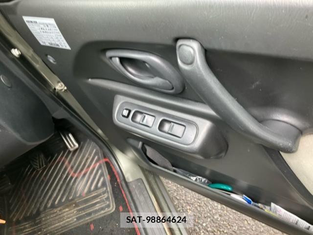 Suzuki JIMNY 2008-07 7902783-10