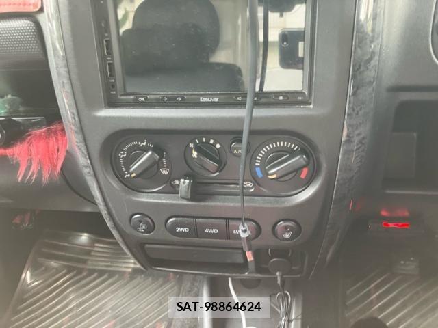 Suzuki JIMNY 2008-07 7902783-13