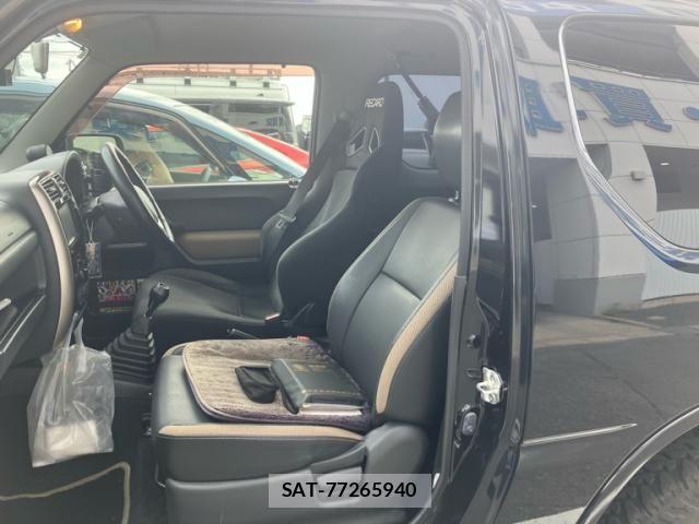 Suzuki JIMNY 2015-10 7902780-10