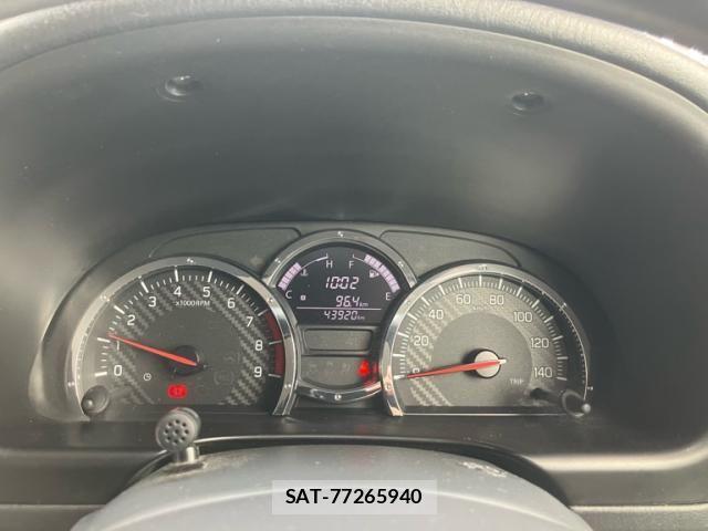 Suzuki JIMNY 2015-10 7902780-14