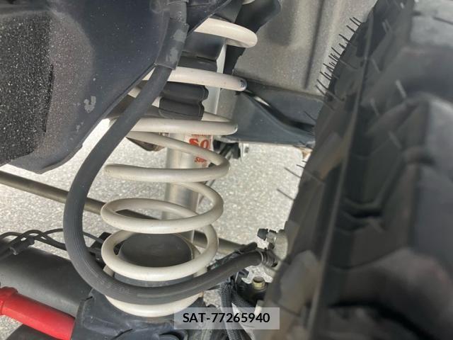 Suzuki JIMNY 2015-10 7902780-5