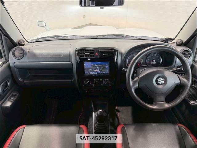 Suzuki JIMNY 2014-06 7902784-1