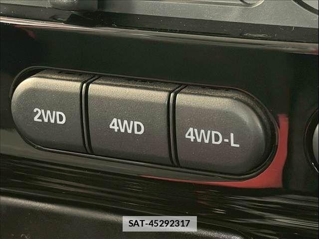 Suzuki JIMNY 2014-06 7902784-23