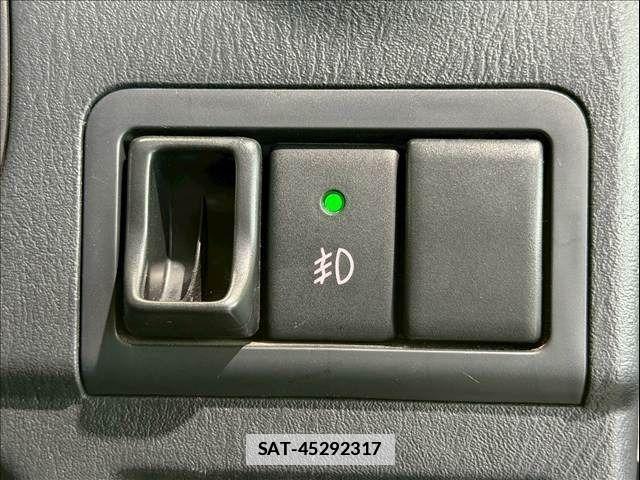 Suzuki JIMNY 2014-06 7902784-26