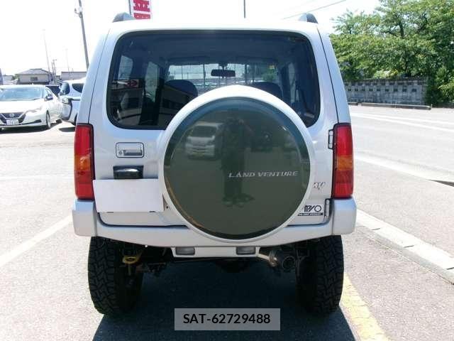 Suzuki JIMNY 2005-02 7962206-5