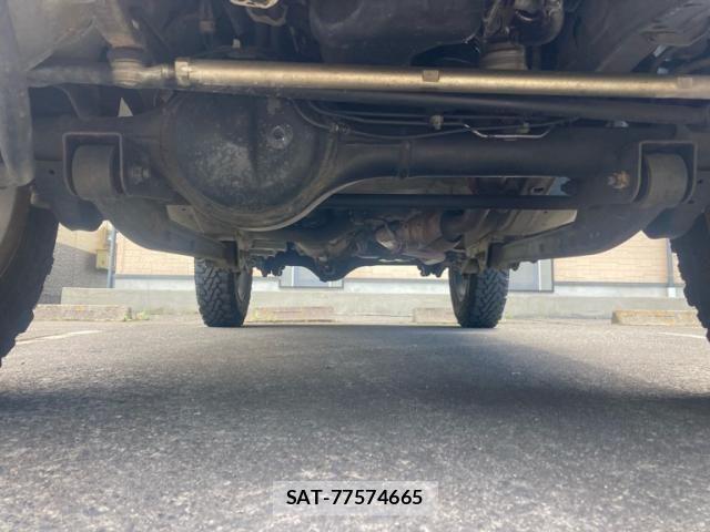 Suzuki JIMNY 2018-01 7962207-9